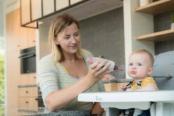 Bo Jungle B-Food Dispenser Grijs Knijpzakje B500630 -Babyverzorging Winkel bo jungle b food dispenser grijs knijpzakje b500630 5