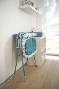 Chicco Cuddle & Bubble Comfort Dots Badcommode & Verzorgingstafel 79348.39 21 Chicco Cuddle & Bubble Comfort Dots Badcommode & Verzorgingstafel 79348.39 -Babyverzorging Winkel chicco cuddle en bubble badcommode en verzorgingstafel 08 3