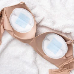 Lansinoh 100 Stuks Bluelock Wegwerp Borstcompressen 44286 -Babyverzorging Winkel lansinoh bluelock wegwerp borstcompressen 4 2