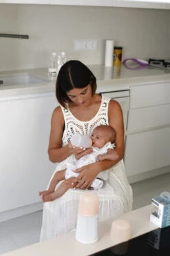 Suavinex Zero.Zero Anti-Colic Medium Flow Zuigfles 270ml SXZBRF050012 17 Suavinex Zero.Zero Anti-Colic Medium Flow Zuigfles 270ml SXZBRF050012 -Babyverzorging Winkel suavinex zer .zer anti colic zuigfles 6 2